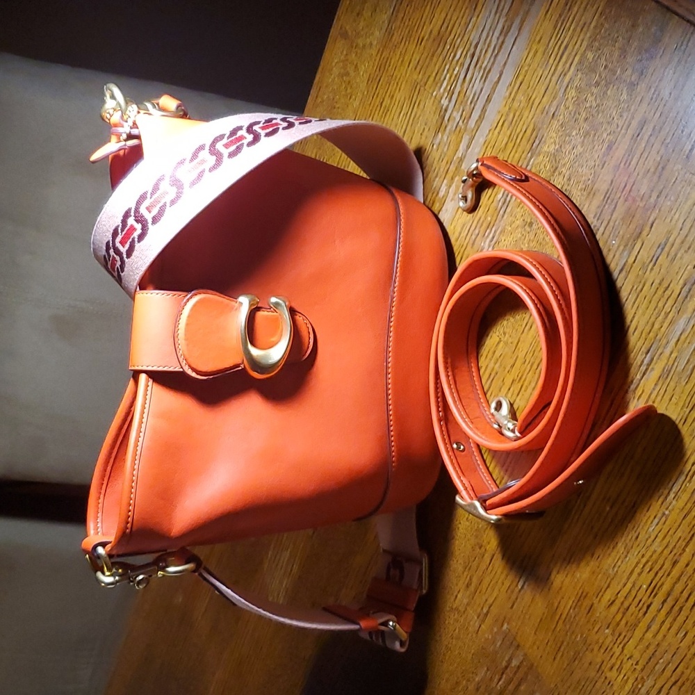 Soft calf Tali bucket bag